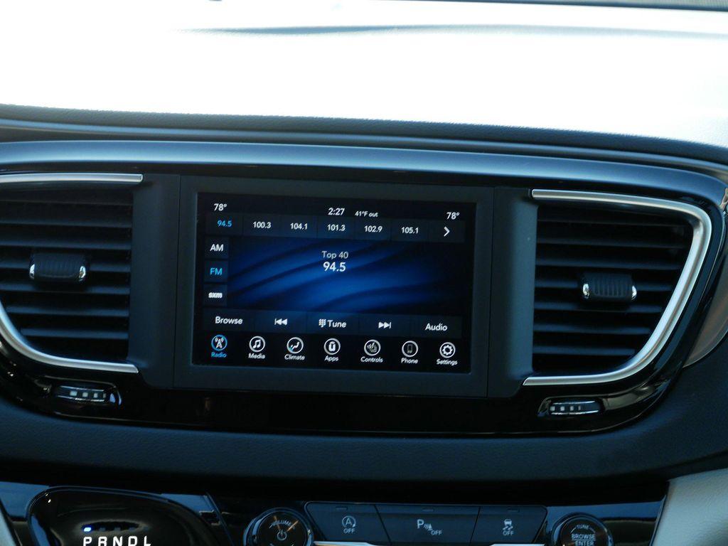 used 2020 Chrysler Pacifica car