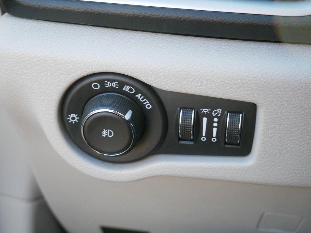 used 2020 Chrysler Pacifica car