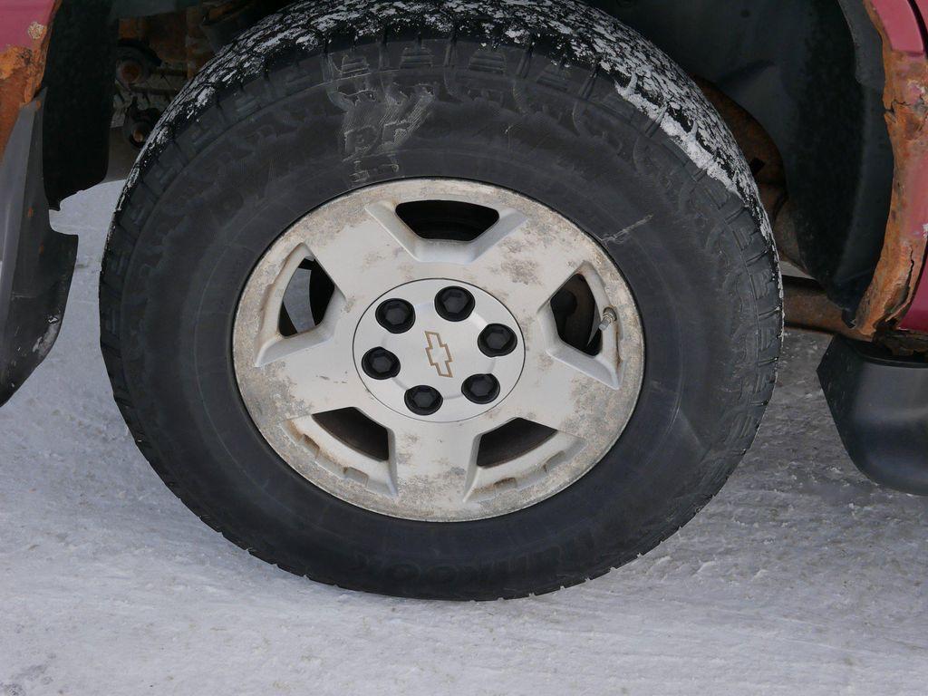 used 2004 Chevrolet Tahoe car, priced at $3,987