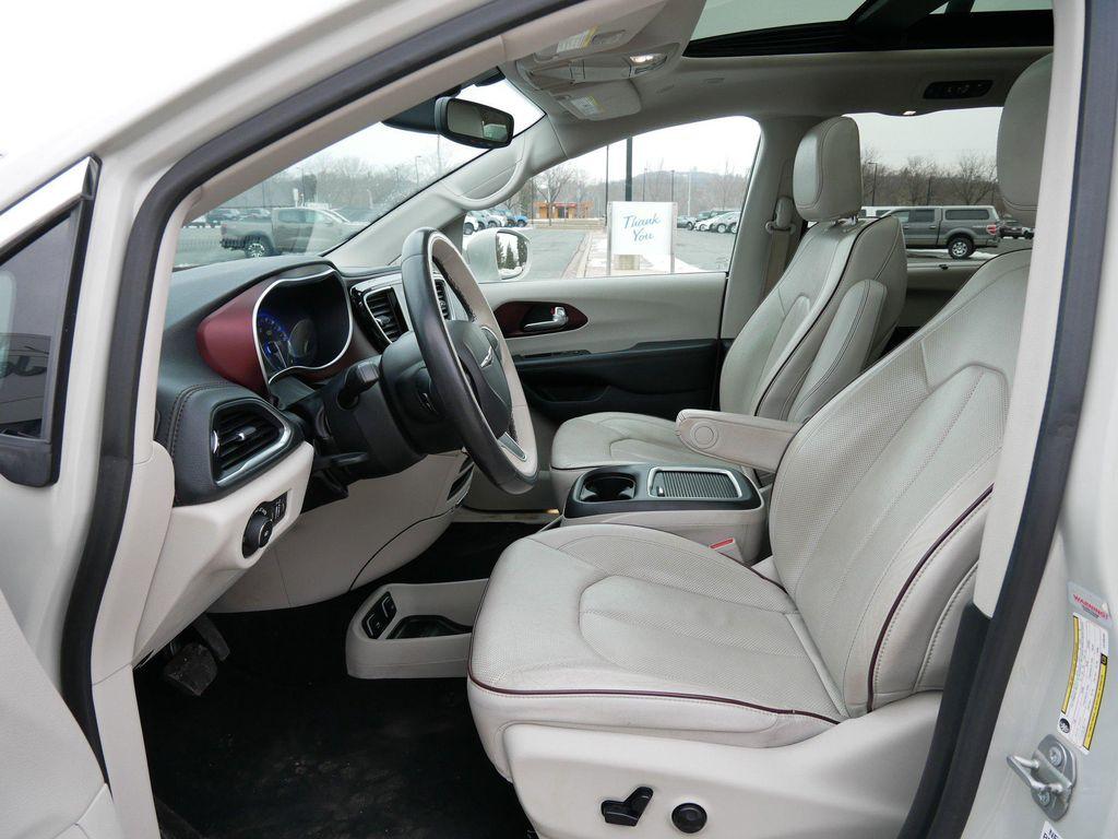 used 2020 Chrysler Pacifica car, priced at $15,987