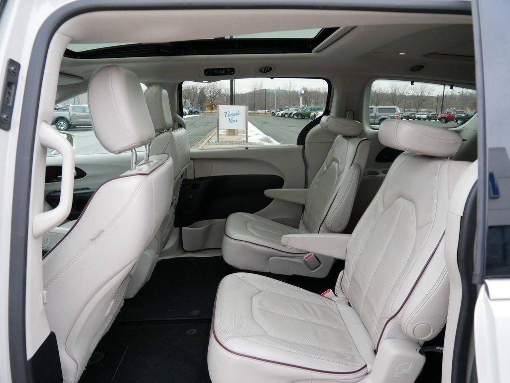 used 2020 Chrysler Pacifica car, priced at $15,987