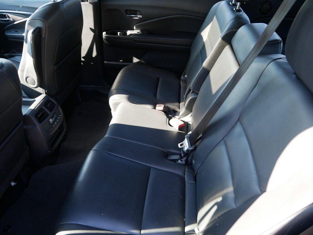 used 2016 Honda Pilot car, priced at $15,987