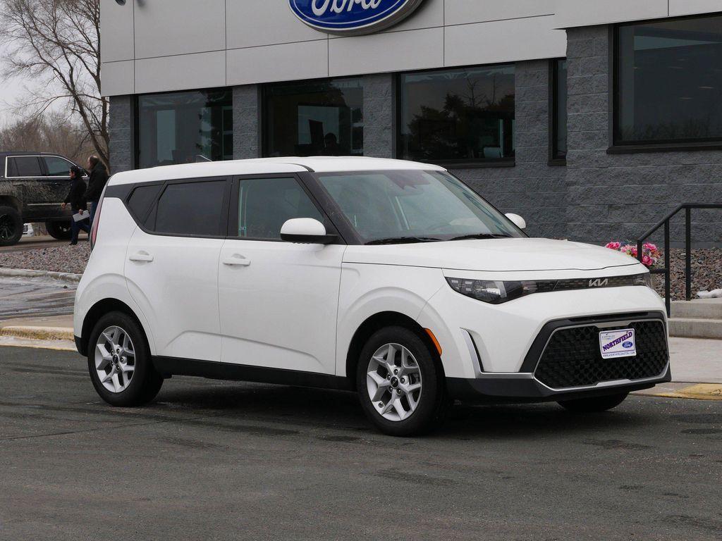 used 2025 Kia Soul car, priced at $16,987