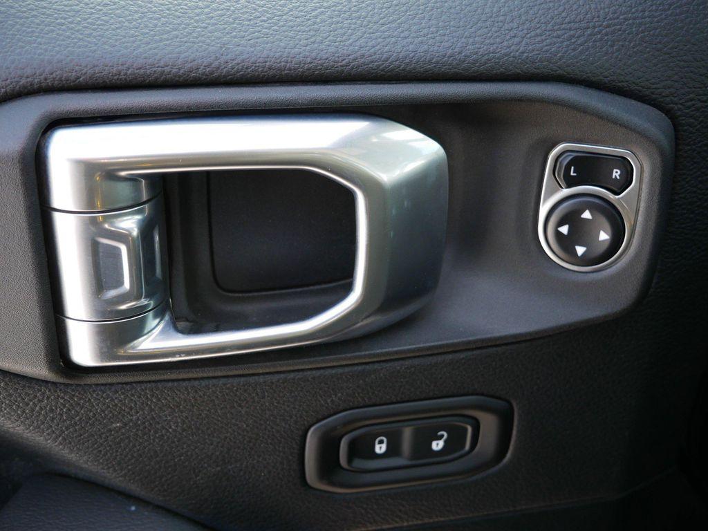 used 2021 Jeep Wrangler Unlimited car, priced at $22,987