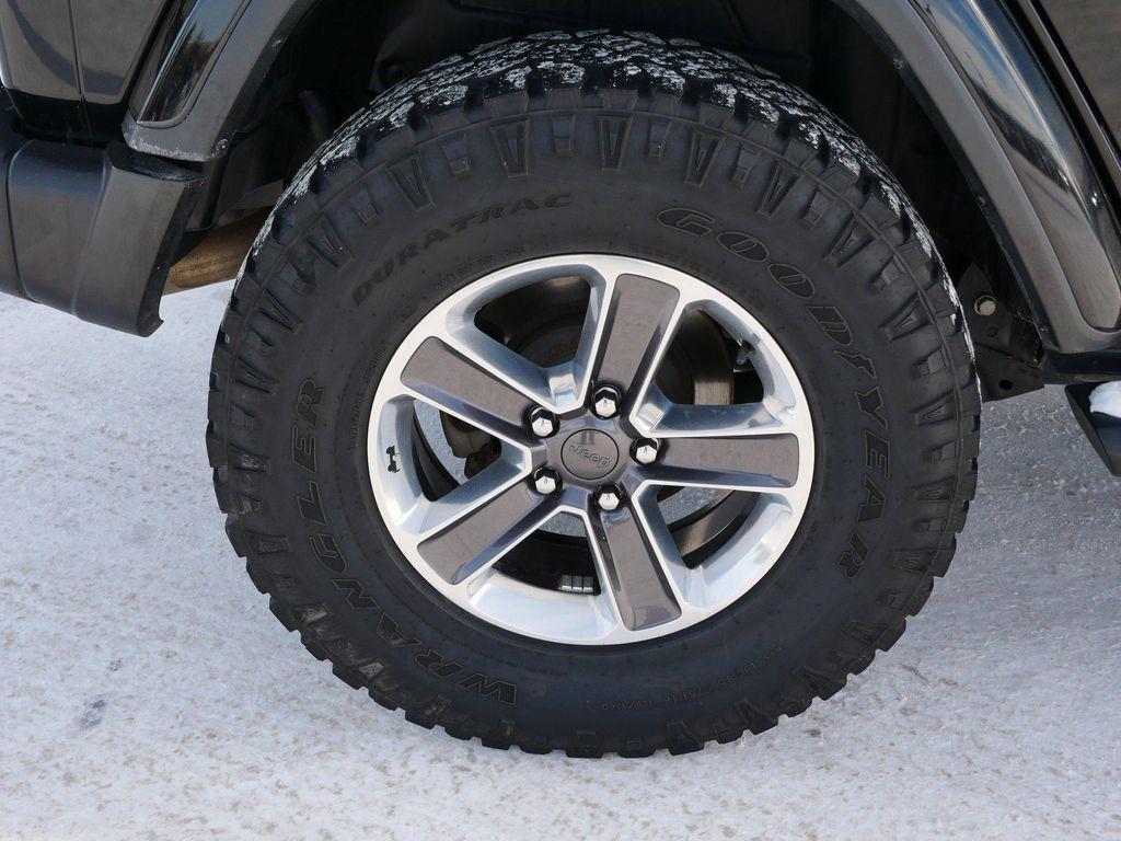 used 2021 Jeep Wrangler Unlimited car, priced at $22,987