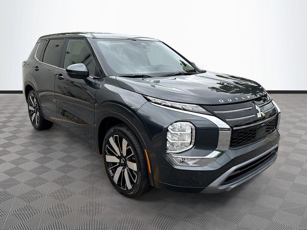 new 2026 Mitsubishi Outlander car, priced at $29,498