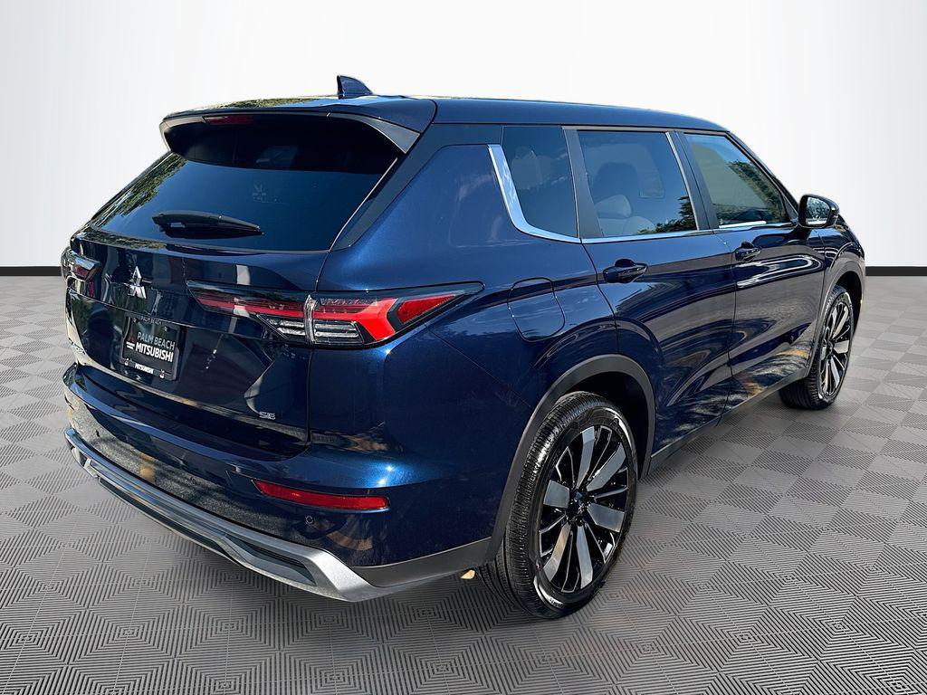 new 2026 Mitsubishi Outlander car, priced at $26,920
