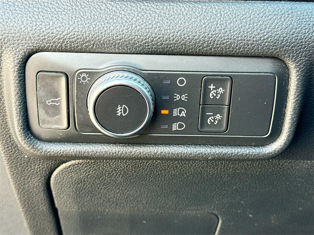 used 2020 Ford Explorer car, priced at $25,117