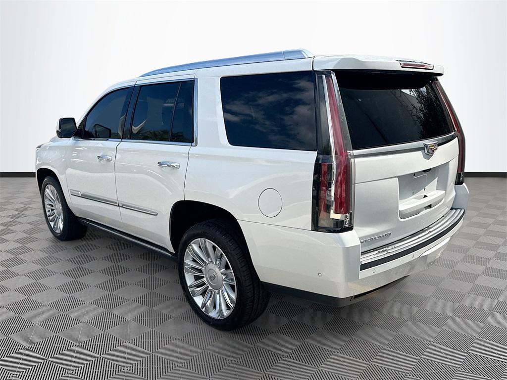 used 2019 Cadillac Escalade car, priced at $32,262