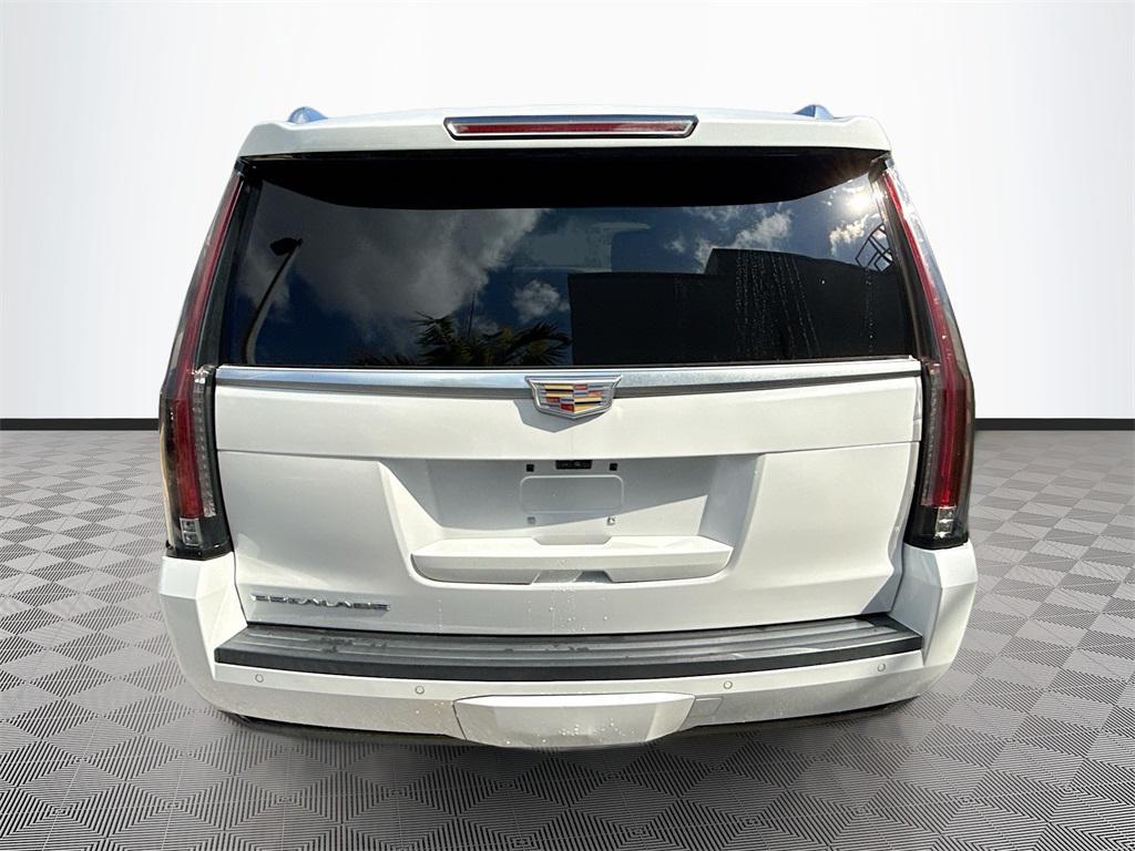 used 2019 Cadillac Escalade car, priced at $32,262