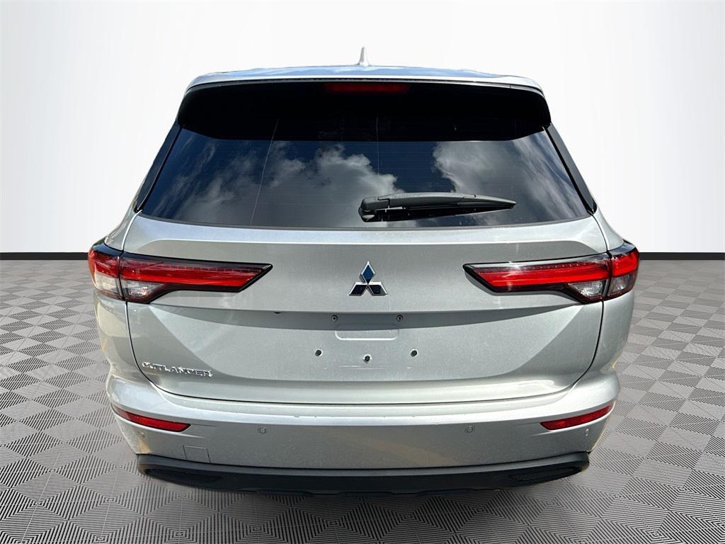 used 2024 Mitsubishi Outlander car, priced at $18,640