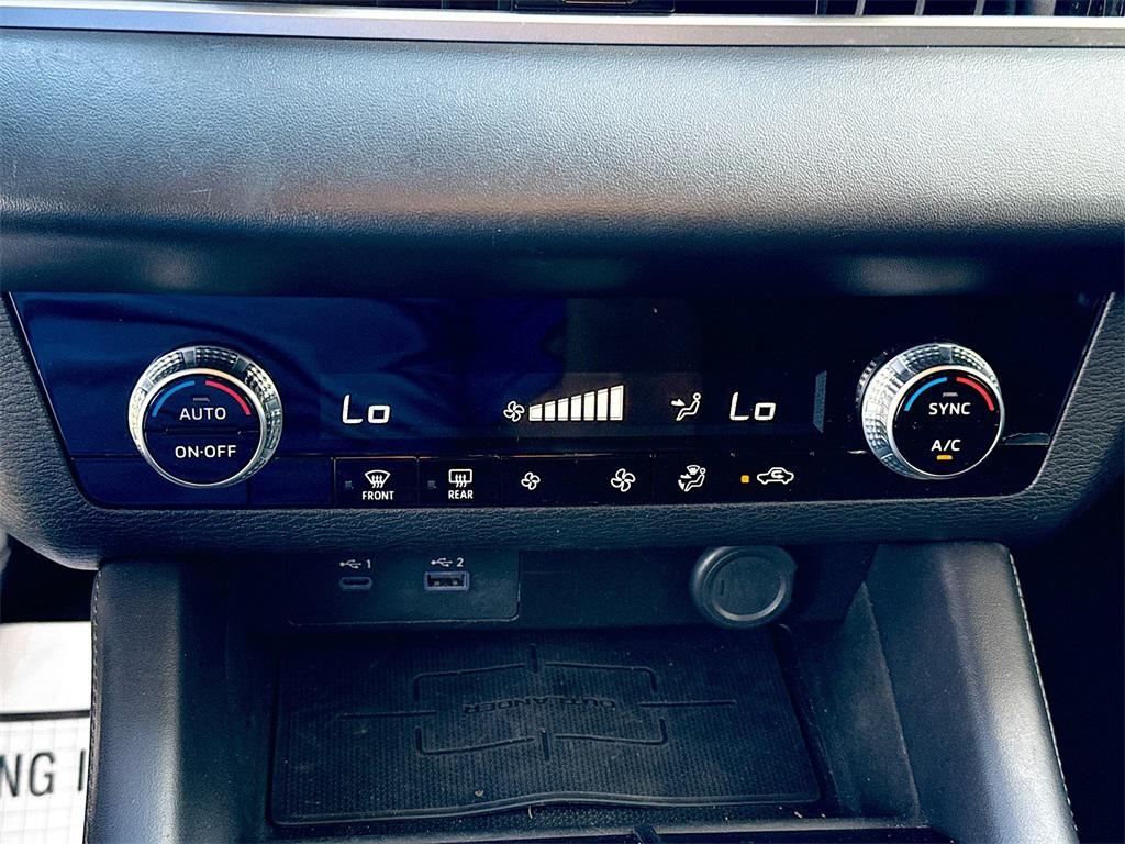 used 2024 Mitsubishi Outlander car, priced at $18,640