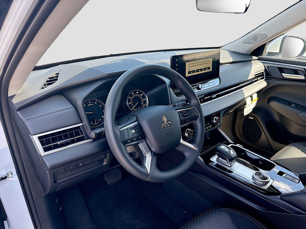 new 2026 Mitsubishi Outlander car, priced at $24,960