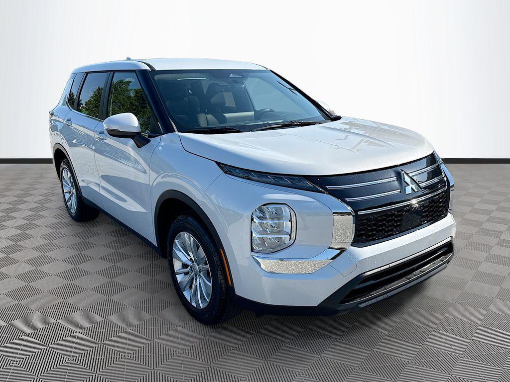 new 2026 Mitsubishi Outlander car, priced at $24,422