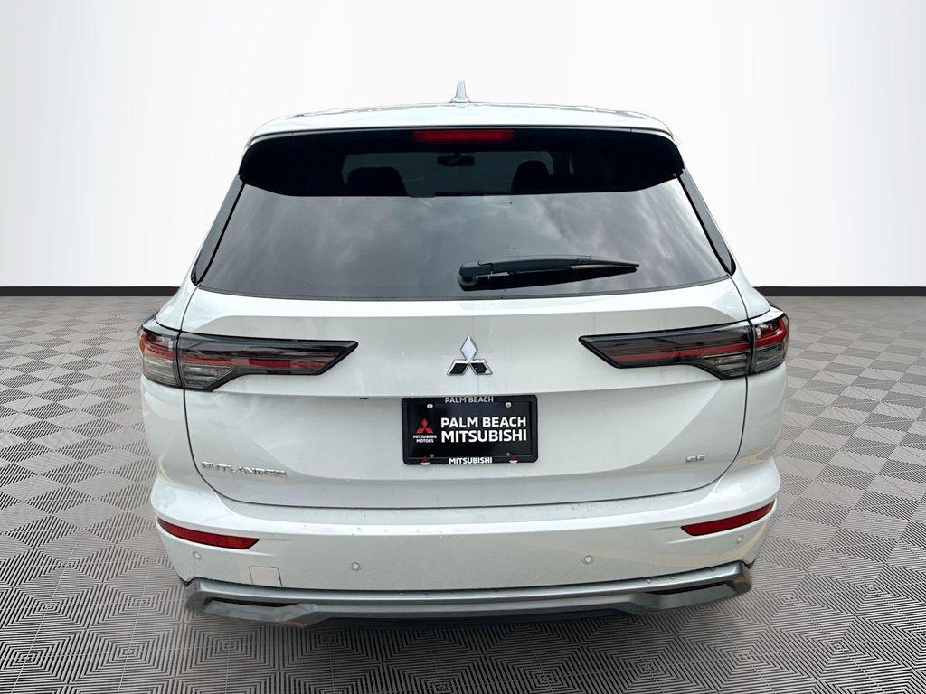 new 2026 Mitsubishi Outlander car, priced at $30,106