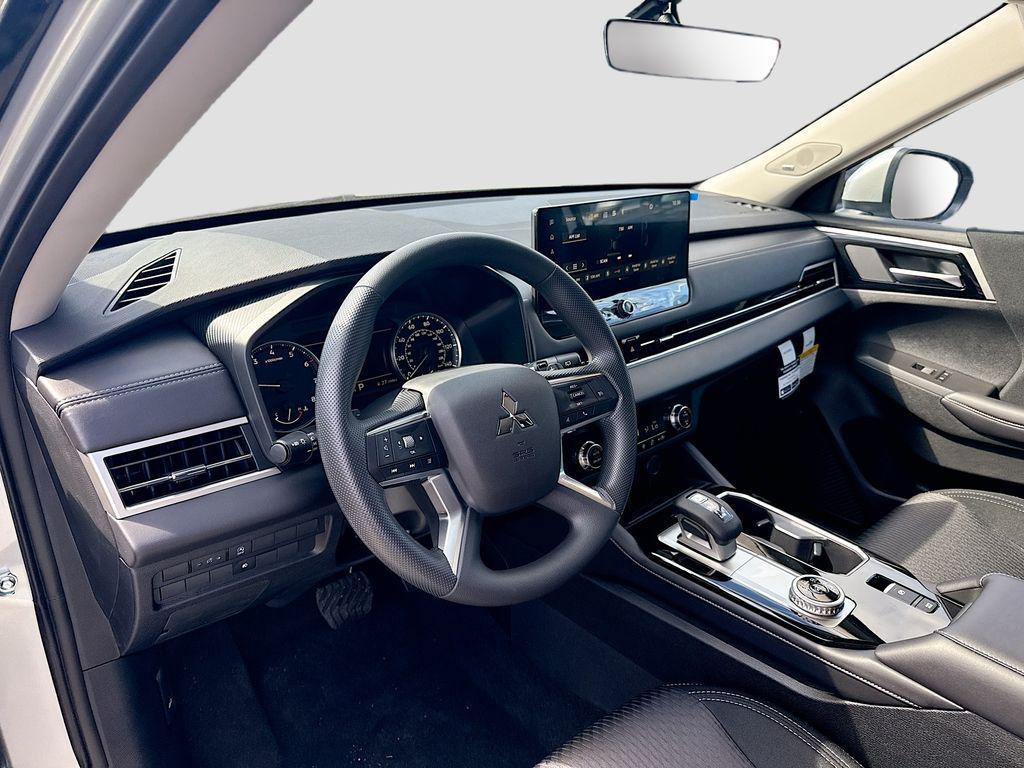 new 2026 Mitsubishi Outlander car, priced at $24,320