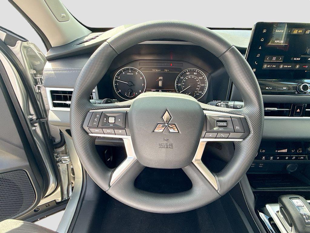 new 2026 Mitsubishi Outlander car, priced at $24,320