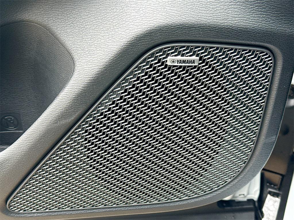 new 2026 Mitsubishi Outlander car, priced at $33,405