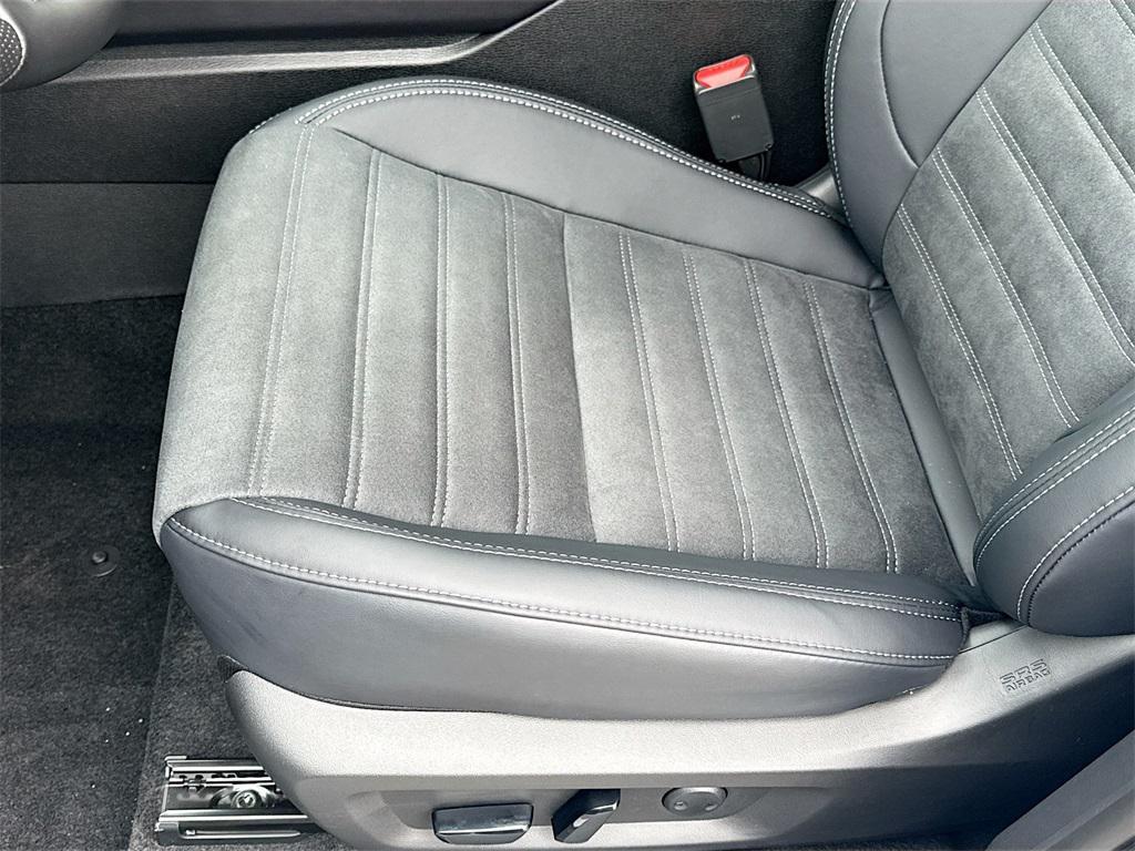 new 2026 Mitsubishi Outlander car, priced at $33,405