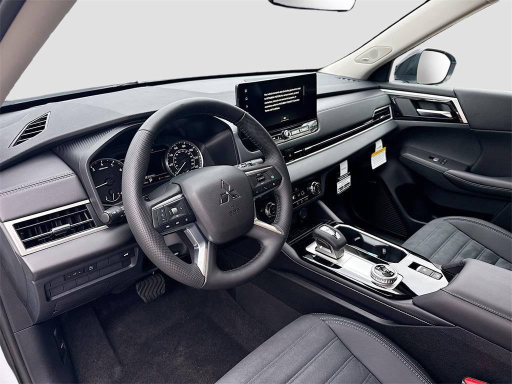 new 2026 Mitsubishi Outlander car, priced at $33,405