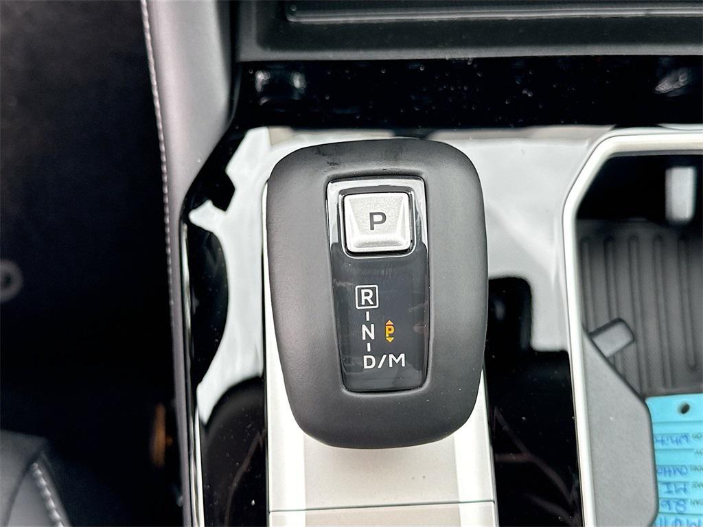 new 2026 Mitsubishi Outlander car, priced at $33,405