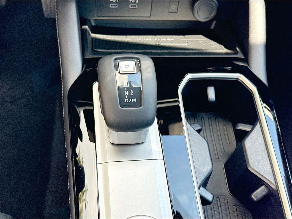 new 2026 Mitsubishi Outlander car, priced at $30,179