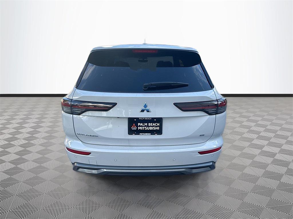 new 2026 Mitsubishi Outlander car, priced at $28,804