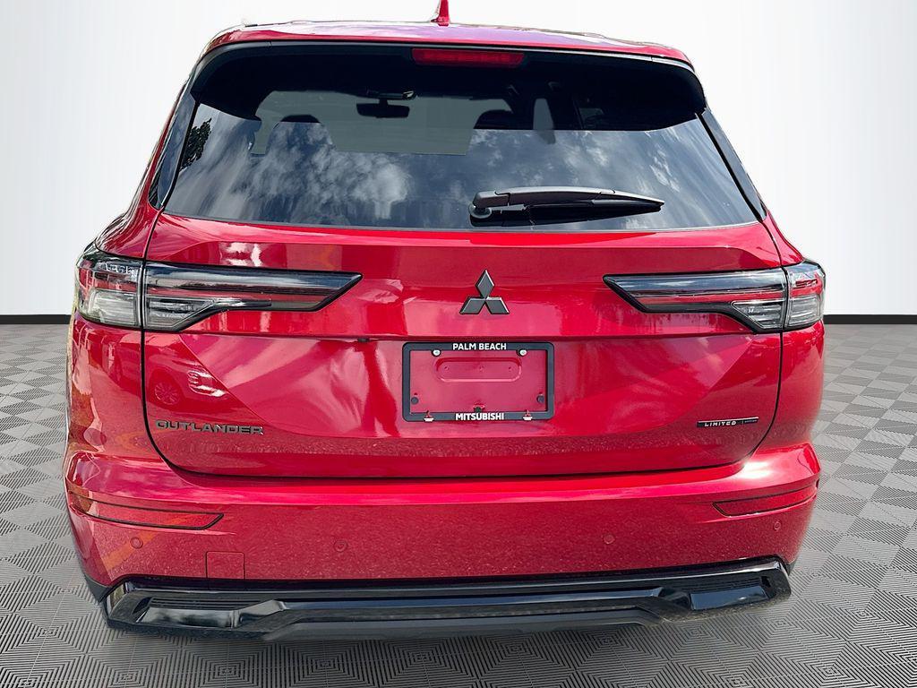 new 2026 Mitsubishi Outlander car, priced at $30,674