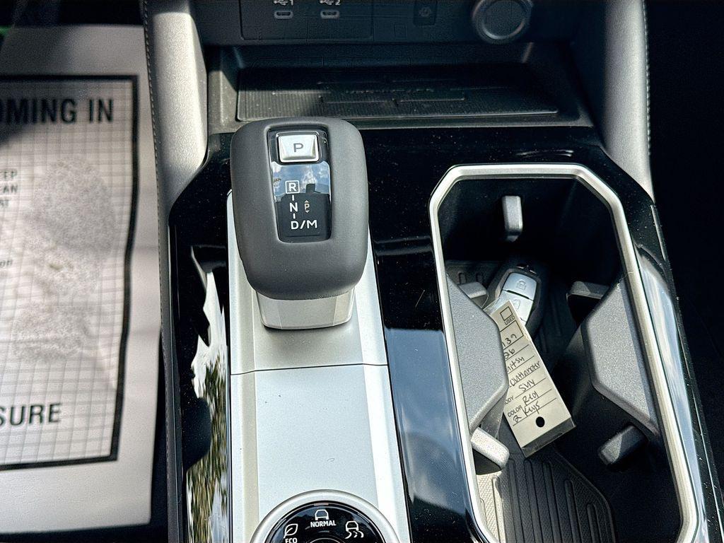 new 2026 Mitsubishi Outlander car, priced at $30,674