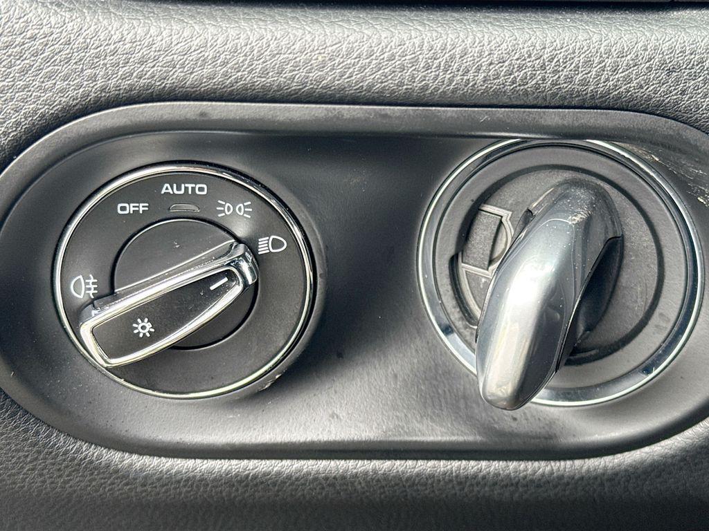 used 2022 Porsche Macan car, priced at $38,707