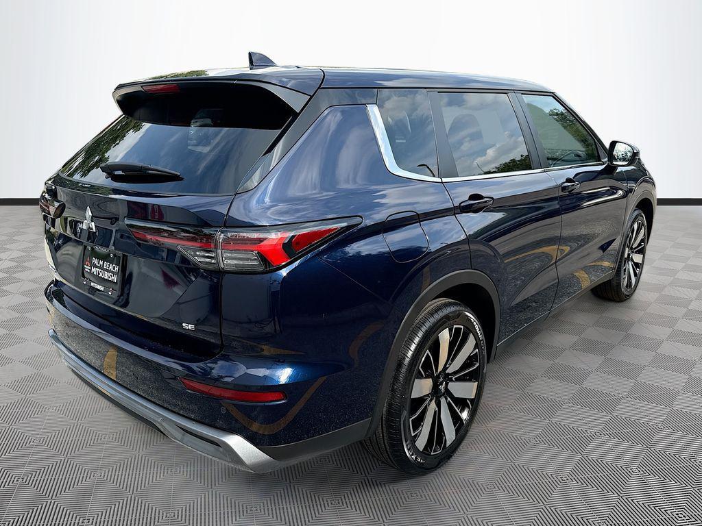 new 2026 Mitsubishi Outlander car, priced at $29,471