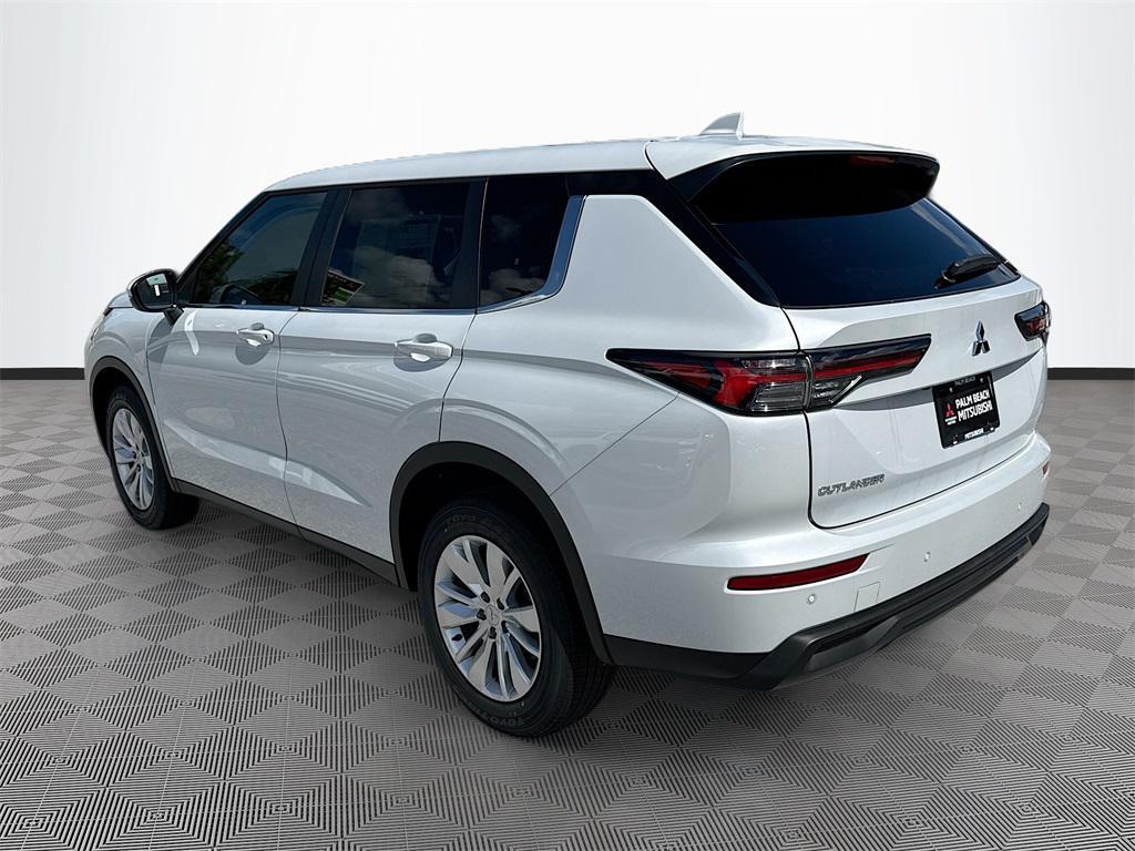 new 2026 Mitsubishi Outlander car, priced at $25,417