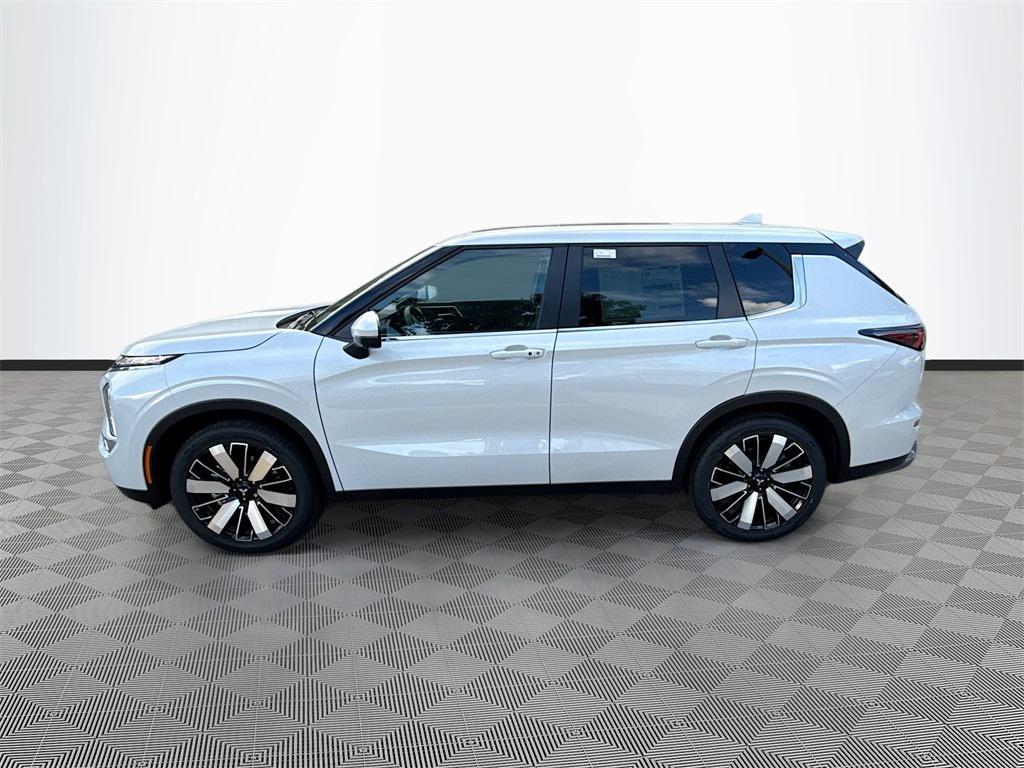 new 2026 Mitsubishi Outlander car, priced at $31,494