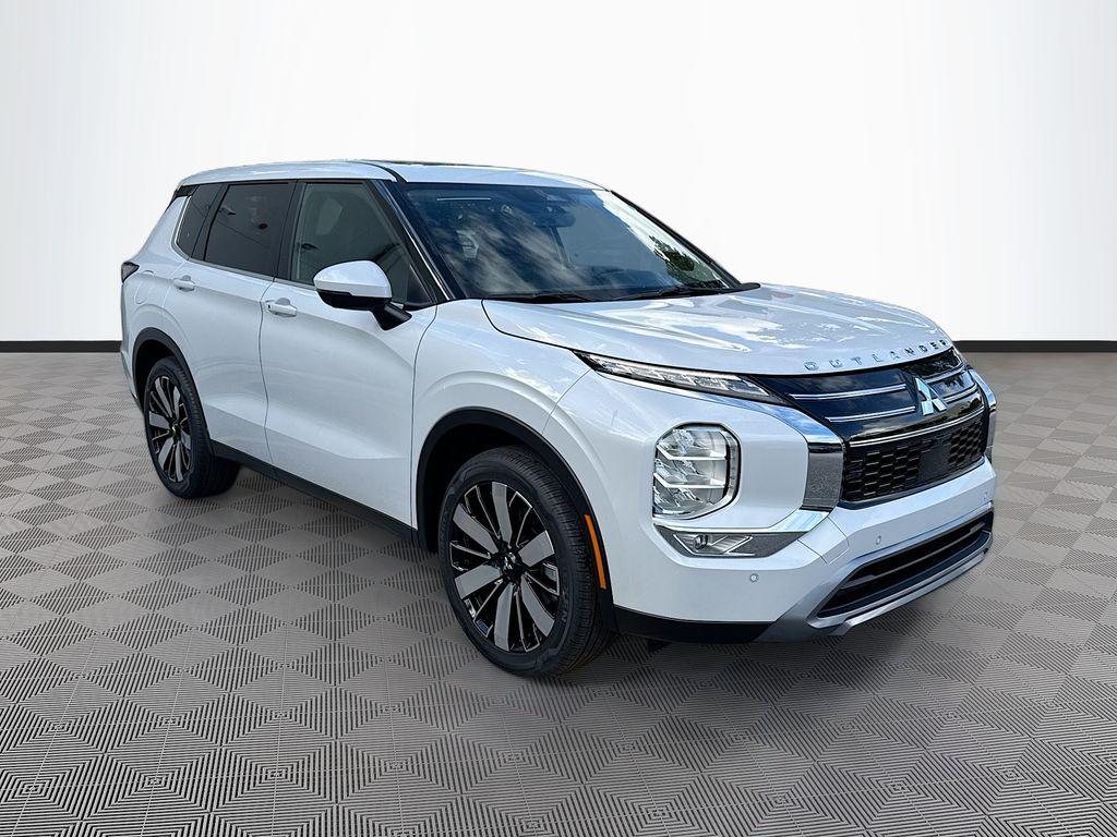new 2026 Mitsubishi Outlander car, priced at $30,693