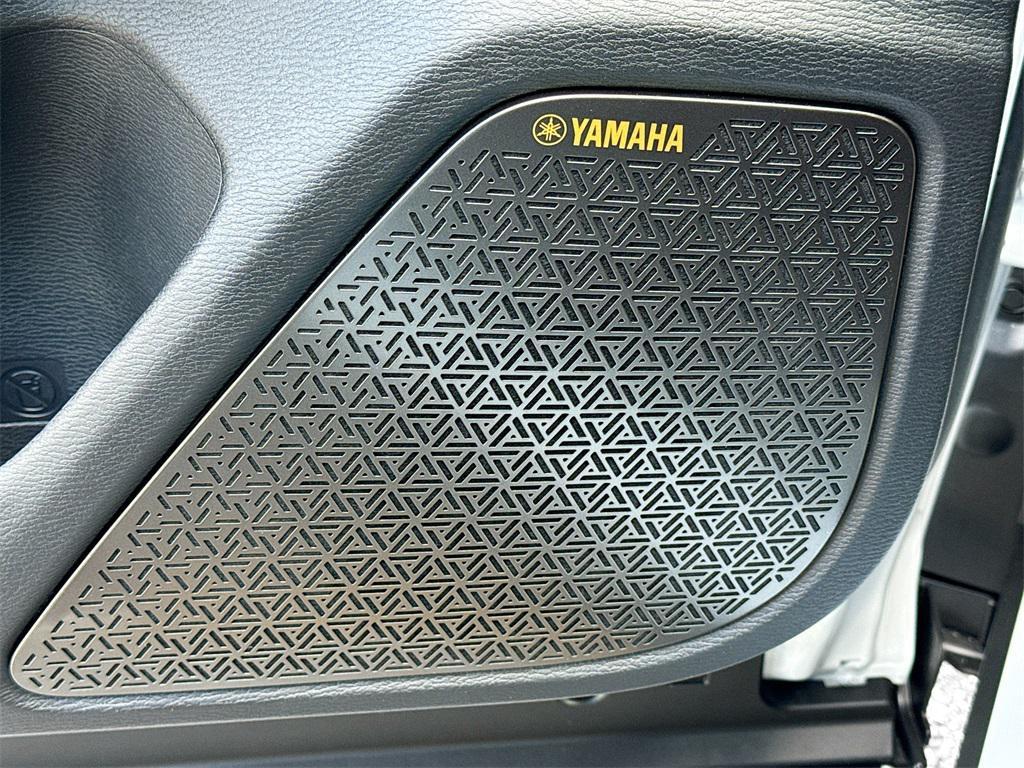 new 2026 Mitsubishi Outlander car, priced at $31,494