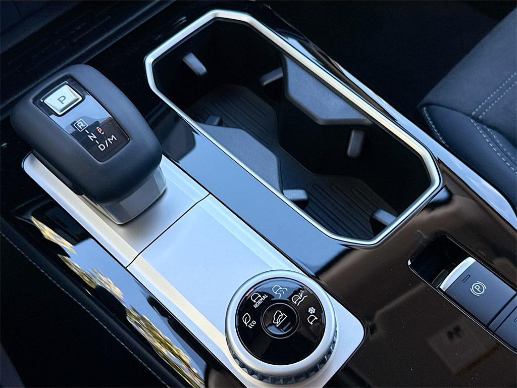 new 2026 Mitsubishi Outlander car, priced at $31,494