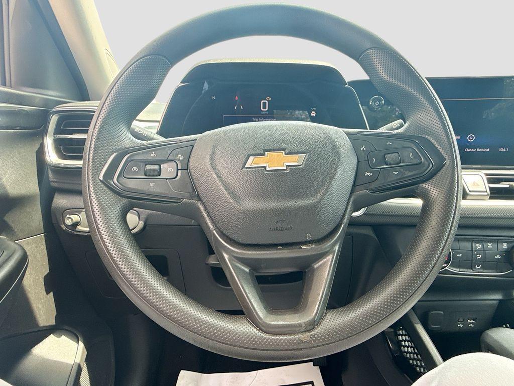 used 2024 Chevrolet TrailBlazer car, priced at $15,353
