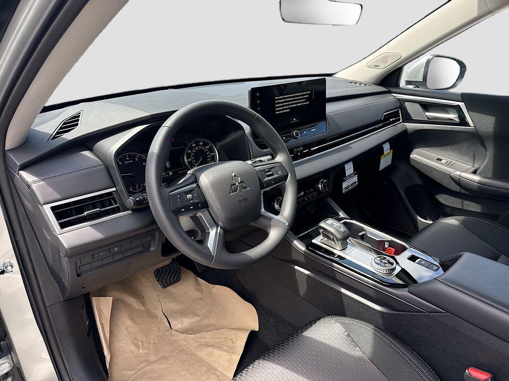 new 2026 Mitsubishi Outlander car, priced at $28,741