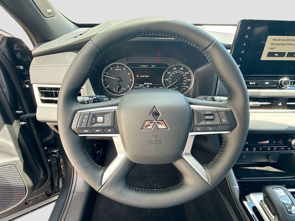 new 2026 Mitsubishi Outlander car, priced at $30,331