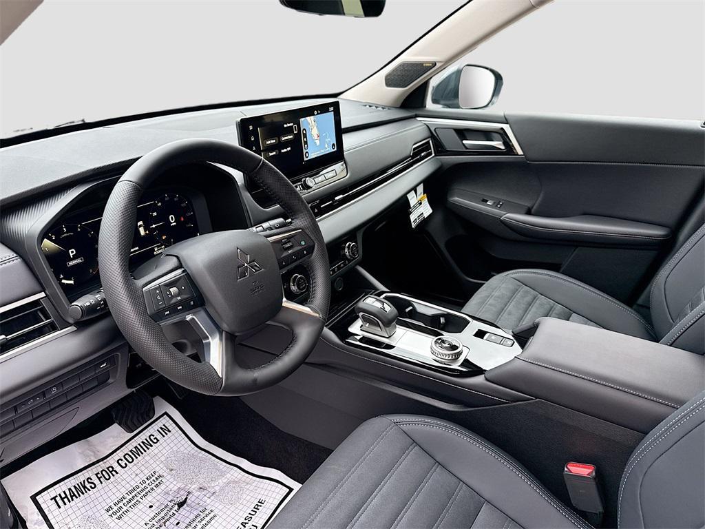 new 2026 Mitsubishi Outlander car, priced at $30,498