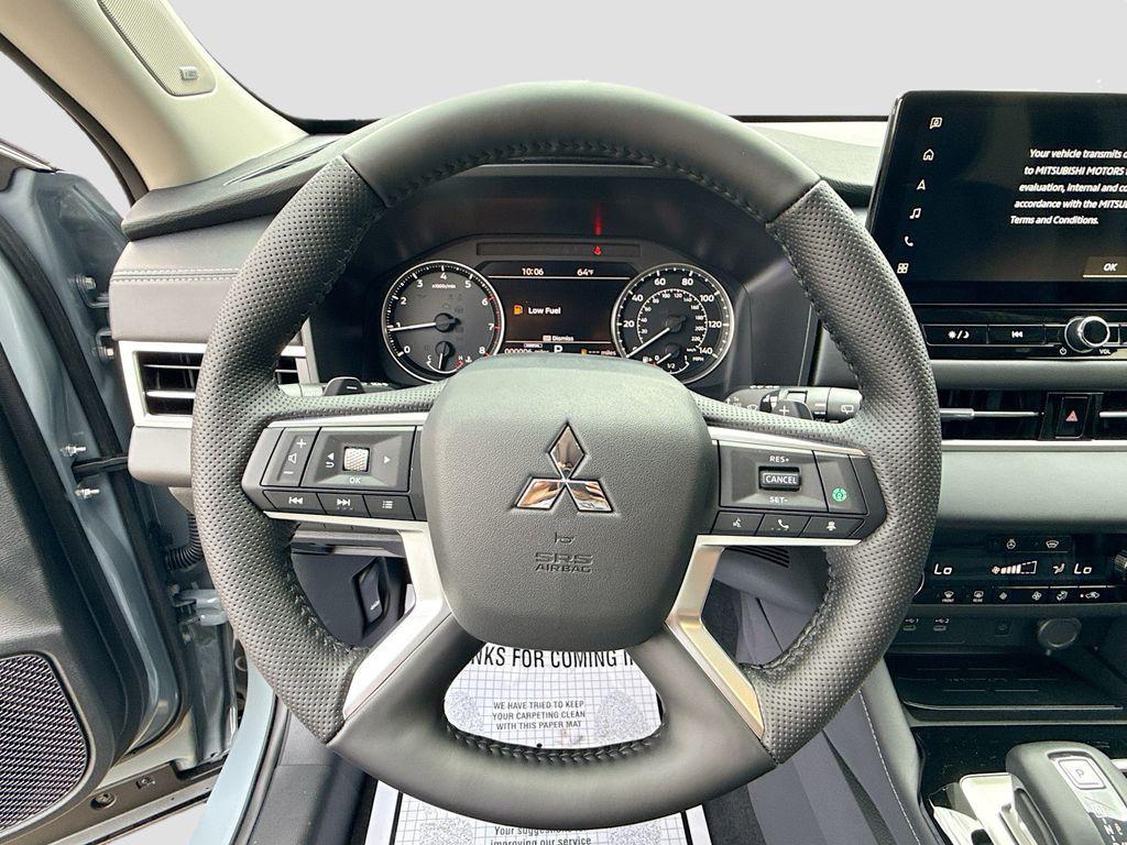 new 2026 Mitsubishi Outlander car, priced at $30,739