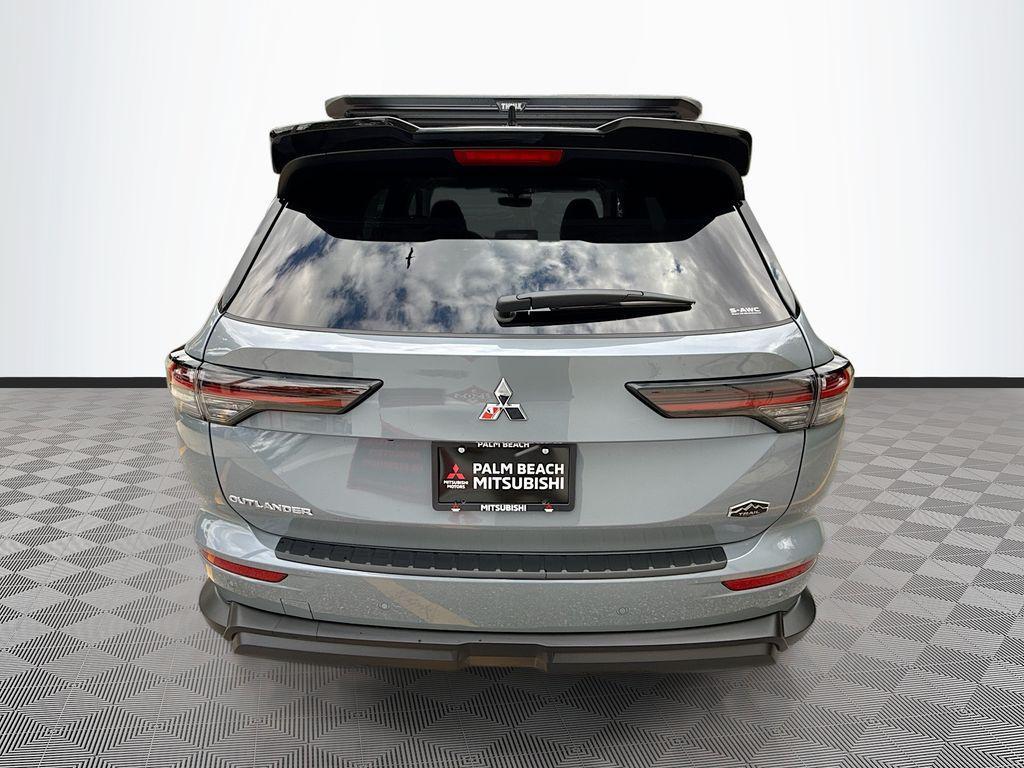 new 2026 Mitsubishi Outlander car, priced at $30,739