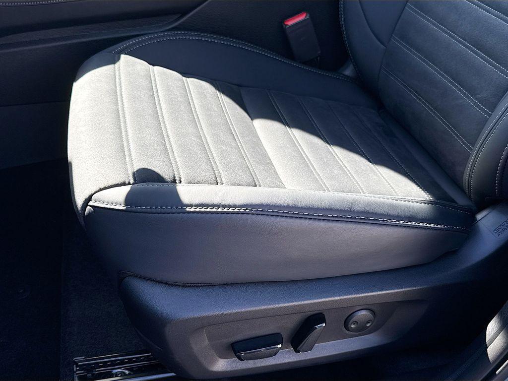new 2026 Mitsubishi Outlander car, priced at $27,137