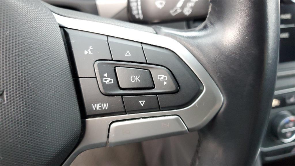 used 2020 Volkswagen Atlas Cross Sport car, priced at $18,117