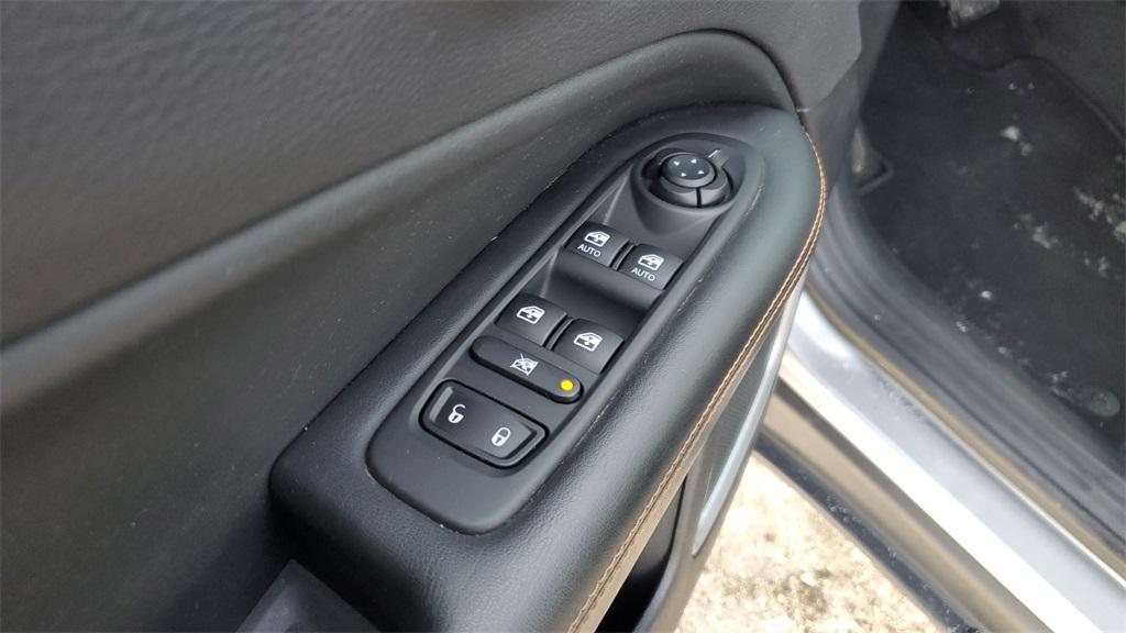 used 2018 Jeep Compass car, priced at $13,458