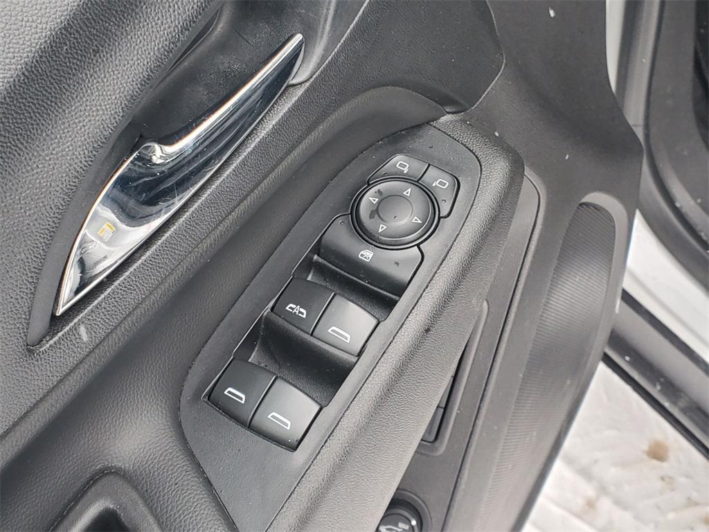 used 2020 Chevrolet Equinox car, priced at $14,994