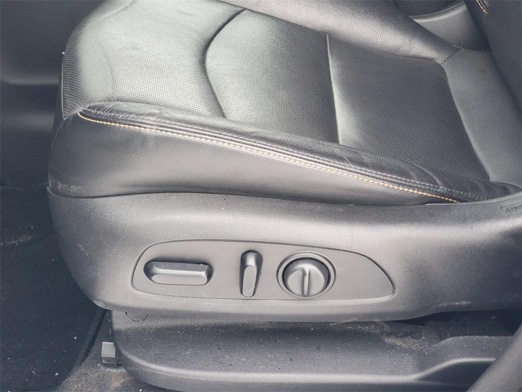 used 2020 Chevrolet Equinox car, priced at $14,994