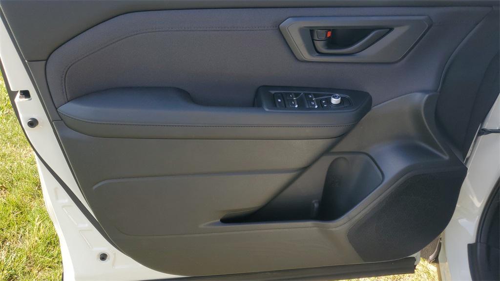 used 2025 Subaru Forester Hybrid car, priced at $33,961