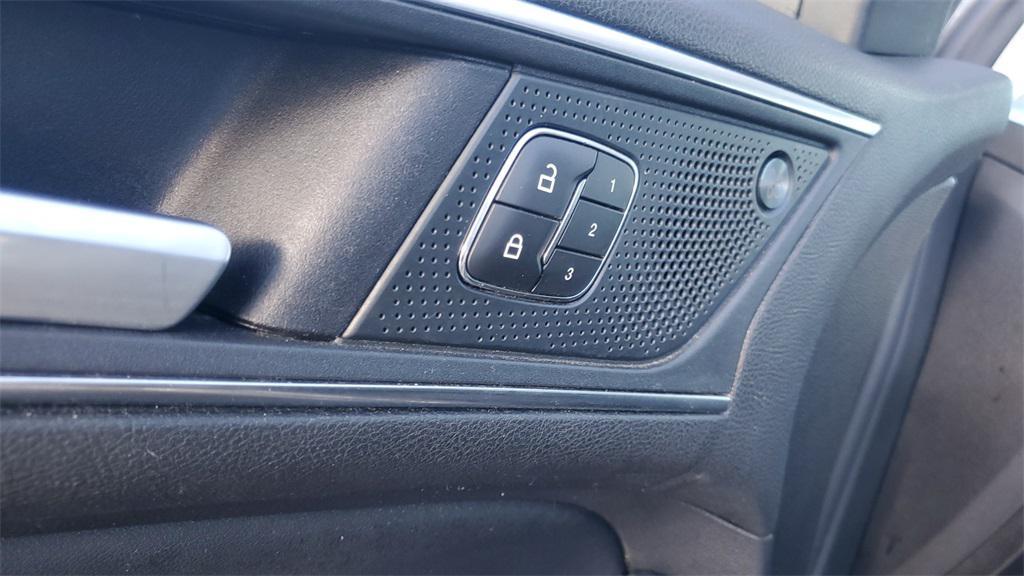 used 2021 Ford Edge car, priced at $17,794