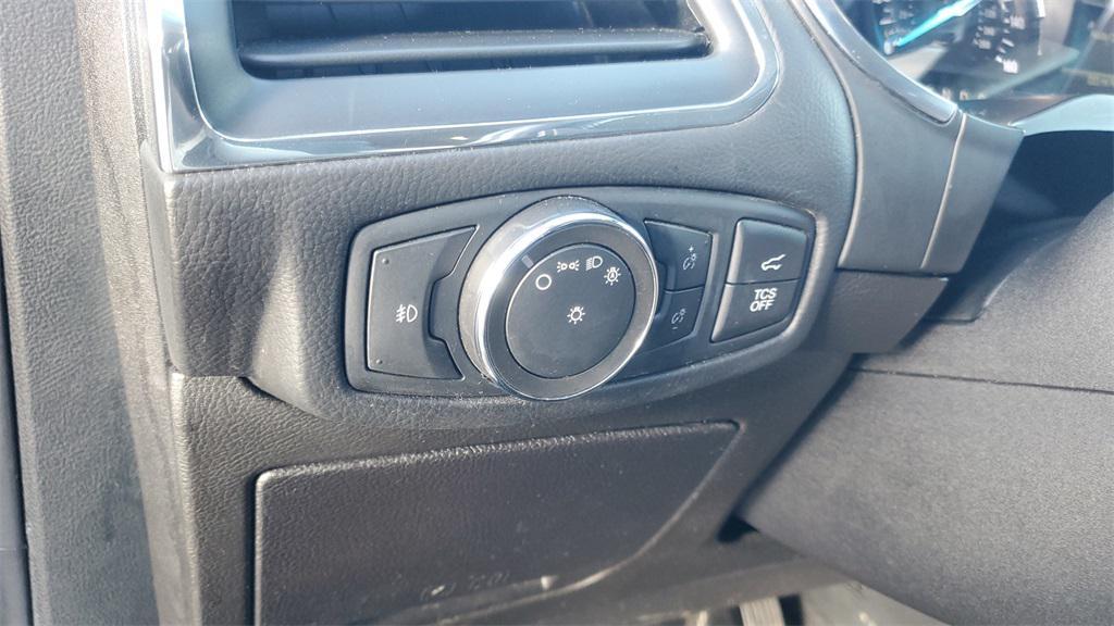 used 2021 Ford Edge car, priced at $17,794